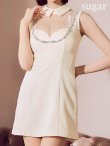 アイボリー モデル：明日花キララ　身長：162cm　着用サイズ：Sサイズ