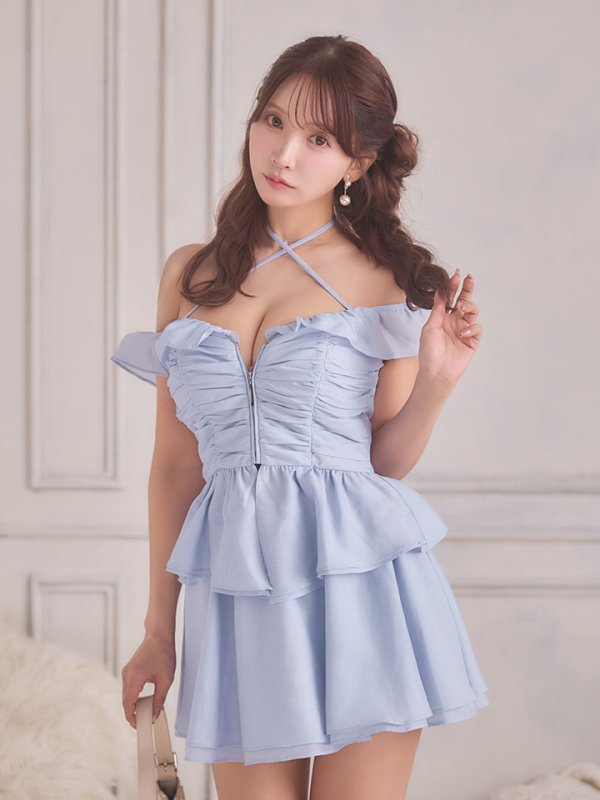 ブルー　モデル：三上悠亜　身長：159cm　着用サイズ：Sサイズ