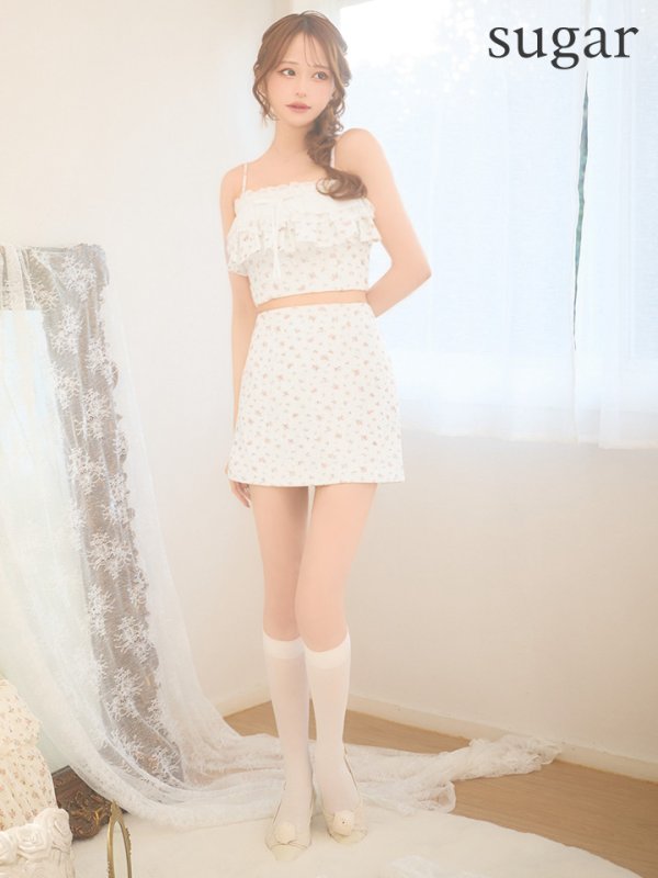 ピンク　モデル：れみ　身長：163cm　着用サイズ：Sサイズ