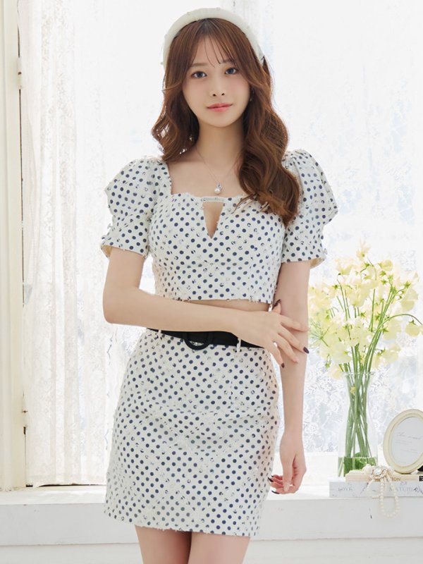 画像2: XSサイズあり【ROBE de FLEURS/ローブドフルール】ベルトデザイン/ パフスリーブ/ ドット/ タイト/ セットアップ/ ミニドレス/ キャバドレス[OF08] (2)