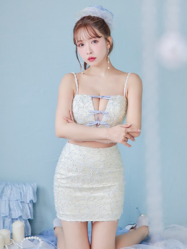 画像4: XSサイズあり【ROBE de FLEURS/ローブドフルール】フェザーレース/ ミニリボン/ セットアップ/ タイト/ ミニドレス/ キャバドレス[OF08] (4)