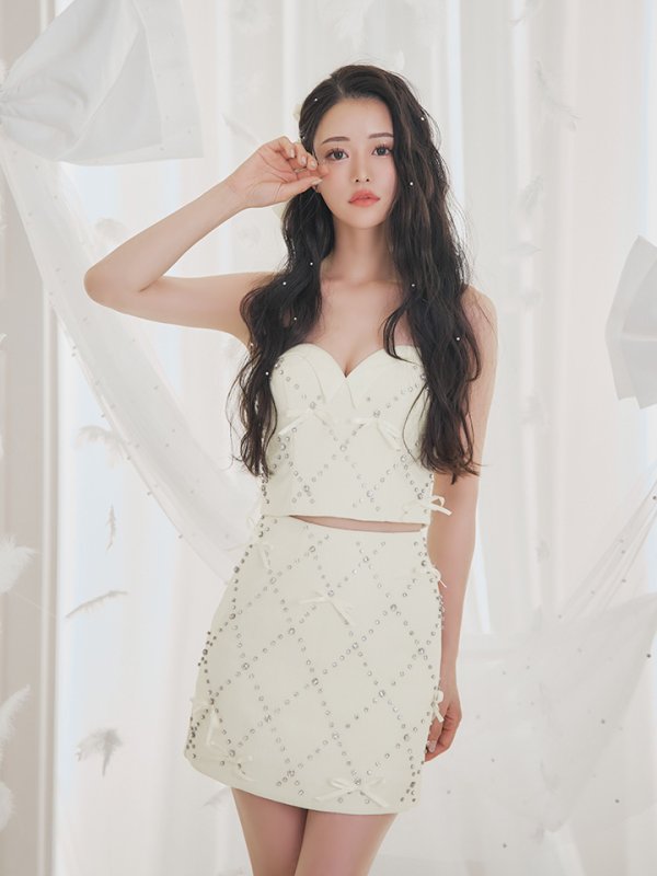 画像18: 【るな/関西コレクション着用】XSサイズあり【ROBE de FLEURS/ローブドフルール】サテンリボン/ ビジュー/ ガーリー/ セットアップ/ タイト/ ミニドレス/ キャバドレス[OF08] (18)