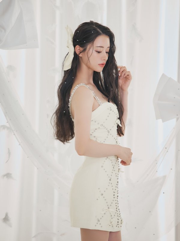 画像22: 【るな/関西コレクション着用】XSサイズあり【ROBE de FLEURS/ローブドフルール】サテンリボン/ ビジュー/ ガーリー/ セットアップ/ タイト/ ミニドレス/ キャバドレス[OF08] (22)