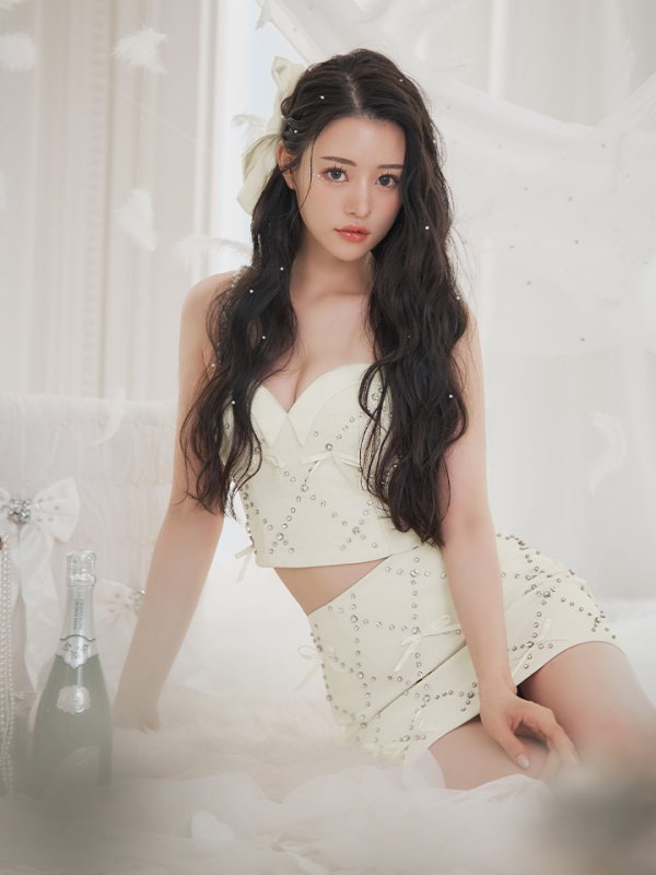 画像14: 【るな/関西コレクション着用】XSサイズあり【ROBE de FLEURS/ローブドフルール】サテンリボン/ ビジュー/ ガーリー/ セットアップ/ タイト/ ミニドレス/ キャバドレス[OF08] (14)