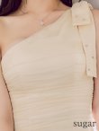 アイボリー　モデル：朝日向まり　身長：167cm　着用サイズ：Sサイズ