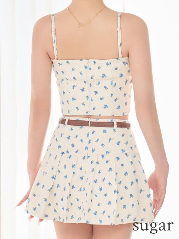 ブルー　モデル：ななみん　着用サイズ：Sサイズ