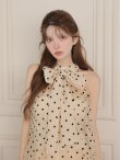 ベージュ　モデル：まりん　身長：164cm　着用サイズ：Sサイズ