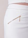 ホワイト モデル：あみ　身長：163cm　着用サイズ：Sサイズ
