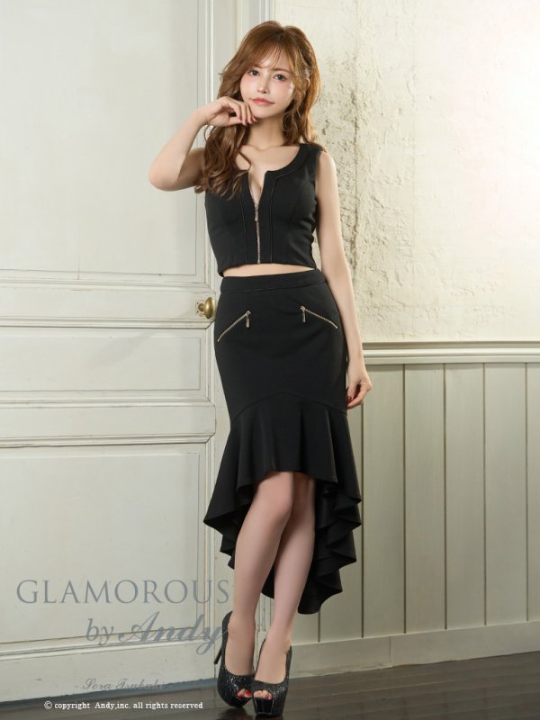 ブラック モデル:椿そら 身長:160cm 着用サイズ:Sサイズ