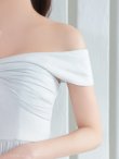 ホワイト　モデル：七瀬みほ　身長：162cm　着用サイズ：Sサイズ