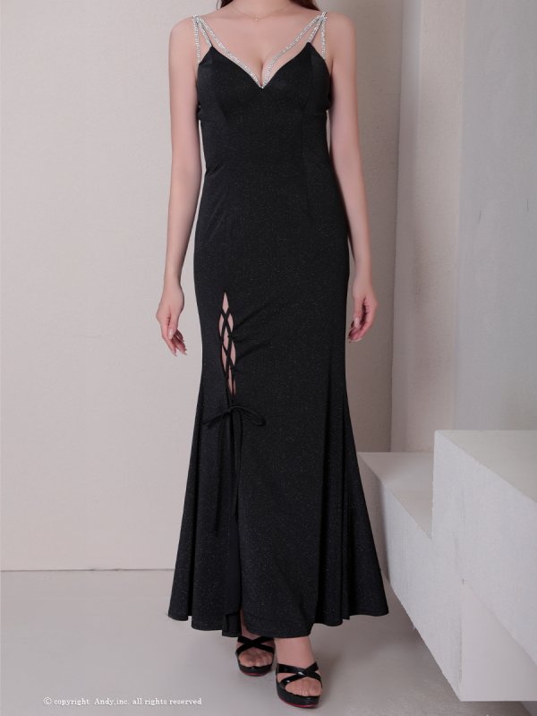 ブラック モデル:あみ 身長:163cm 着用サイズ:Sサイズ