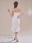 ホワイト　モデル：七瀬みほ　身長：162cm　着用サイズ：Sサイズ