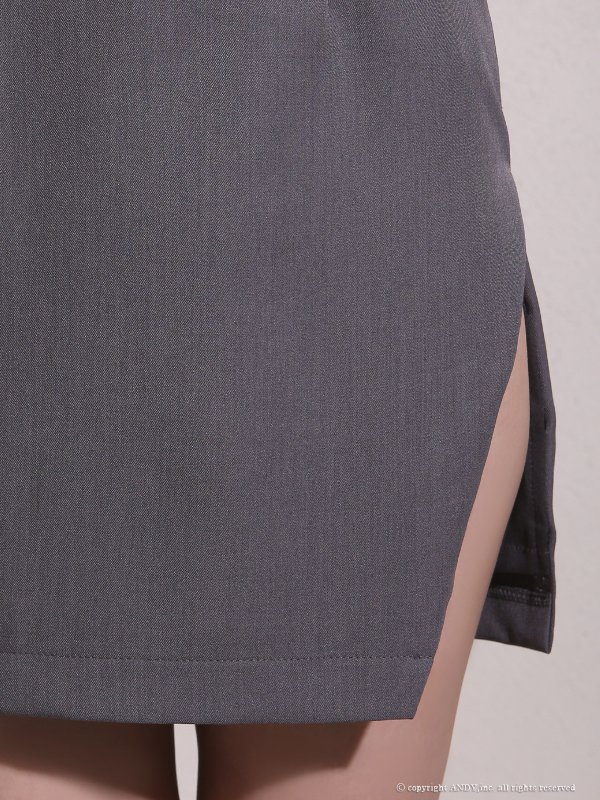 グレーxブラック モデル：もみじ　着用サイズ：Sサイズ