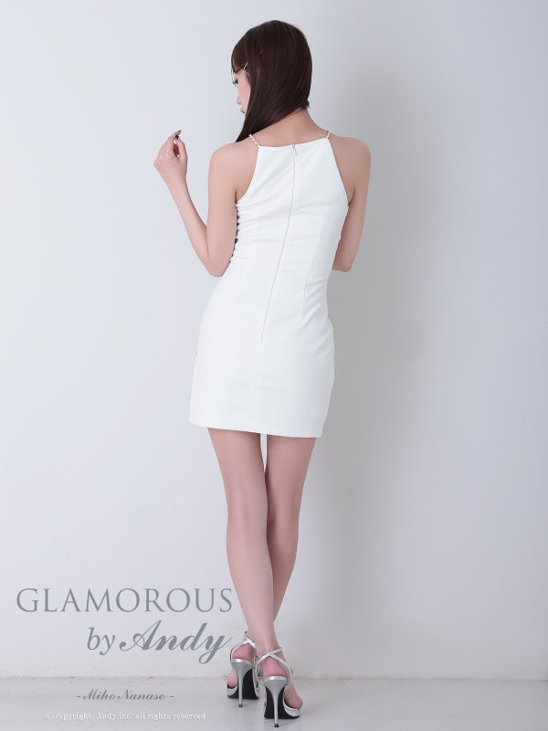 ホワイト モデル：七瀬みほ　身長：162cm　着用サイズ：Sサイズ