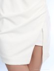 ホワイト  モデル：藤崎めい　身長：159cm　着用サイズ：Sサイズ