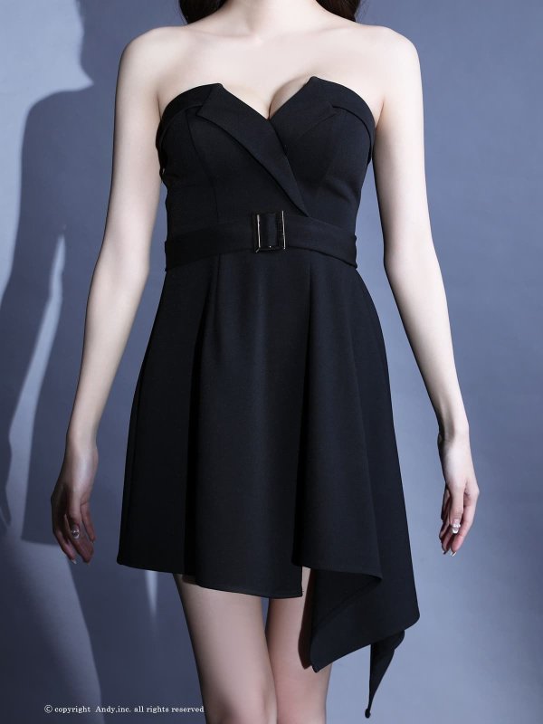 ブラック　モデル：七瀬みほ　身長：162cm　着用サイズ：Sサイズ