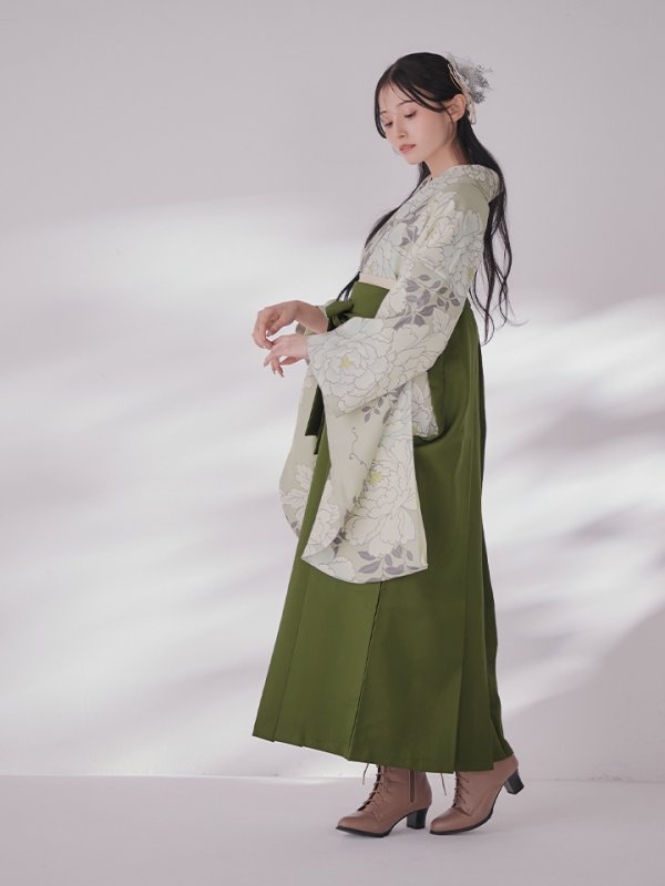 画像9: 【予約商品 / 1月中旬発送予定】白牡丹 モカ二尺袖着物【卒業袴３点セット 二尺袖着物/帯/袴】 (9)