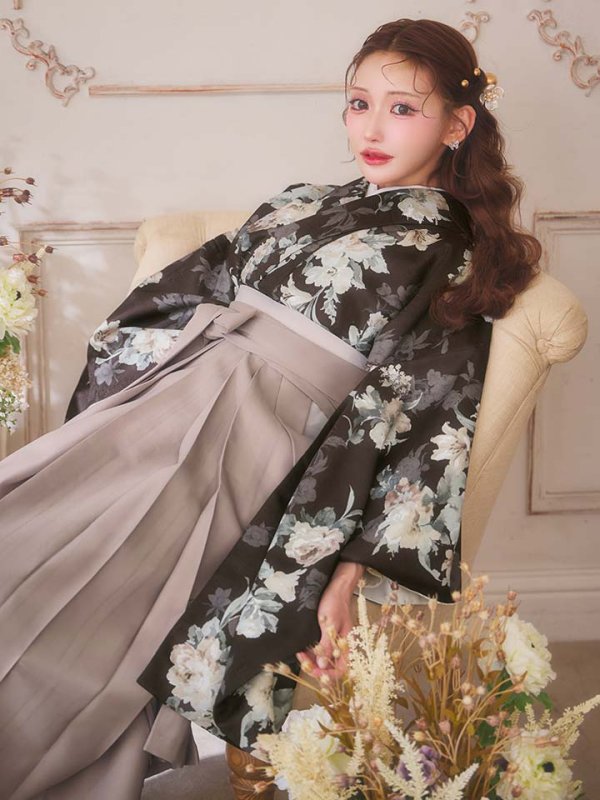 モデル:明日花キララ 身長:162cm　着用サイズ:Mサイ