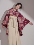 画像10: 【予約商品 / 1月中旬発送予定】菊×椿 ワインレッド二尺袖着物【卒業袴３点セット 二尺袖着物/帯/袴】 (10)