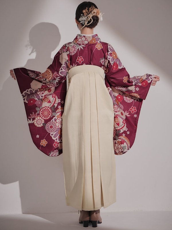 画像16: 【予約商品 / 1月中旬発送予定】菊×椿 ワインレッド二尺袖着物【卒業袴３点セット 二尺袖着物/帯/袴】 (16)