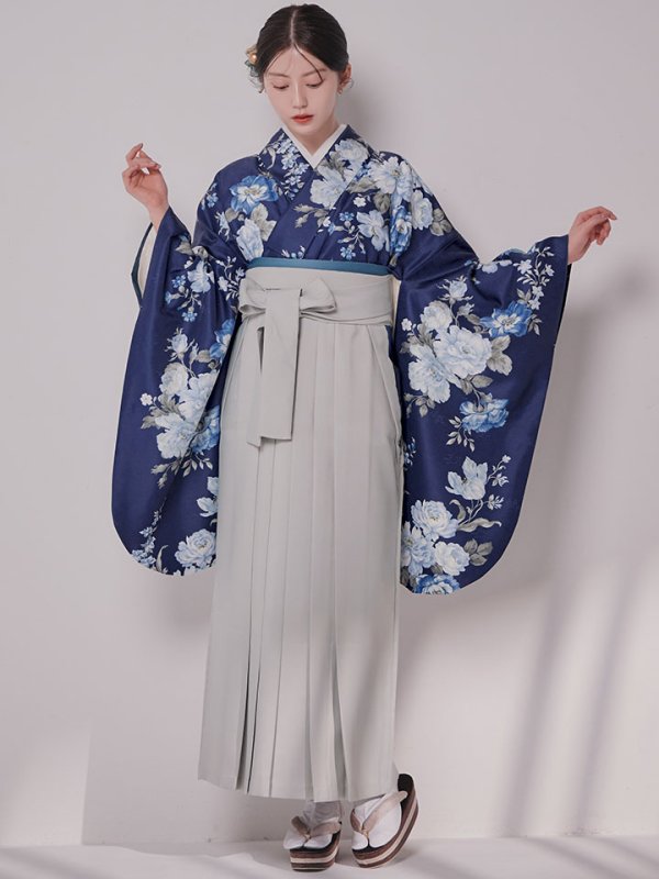 画像1: 【予約商品/1月中旬発送予定】青フラワーブーケ ブルー二尺袖着物【卒業袴３点セット 二尺袖着物/帯/袴】 (1)