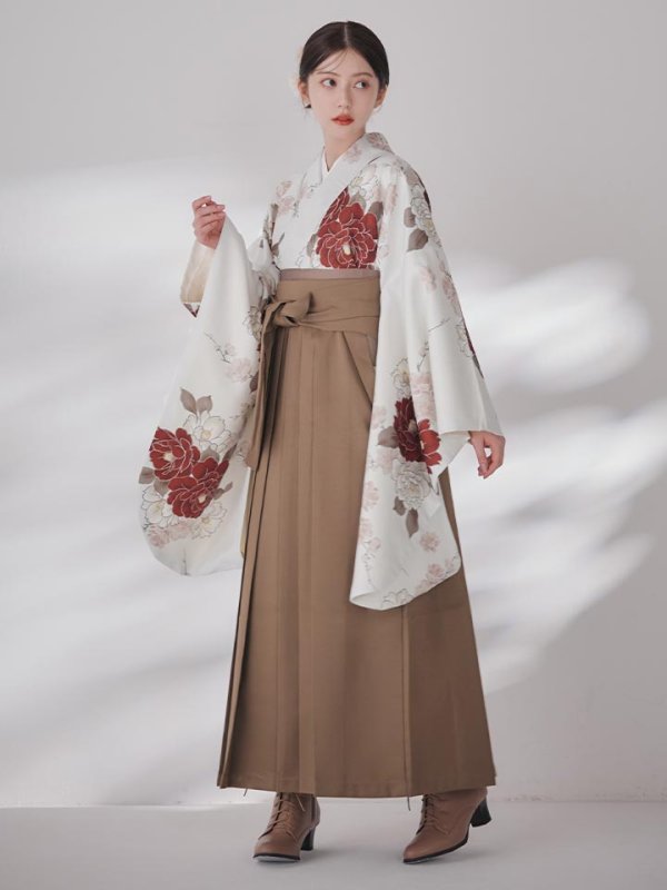 モデル:中野恵那 身長:157cm　着用サイズ:Mサイズ