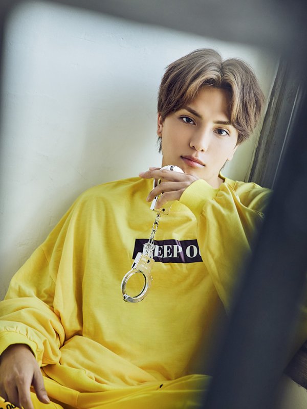 画像6: 【SALE!!】【ハロウィン】 【メンズ】KEEPOUTトレーナーセット 【コスプレ2点セット】【XXLサイズ/1カラー】(HC0306-SV)[HC03] (6)