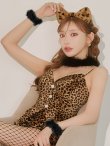 ブラウン　モデル：明日花キララ　身長162cm　着用サイズ：Sサイズ