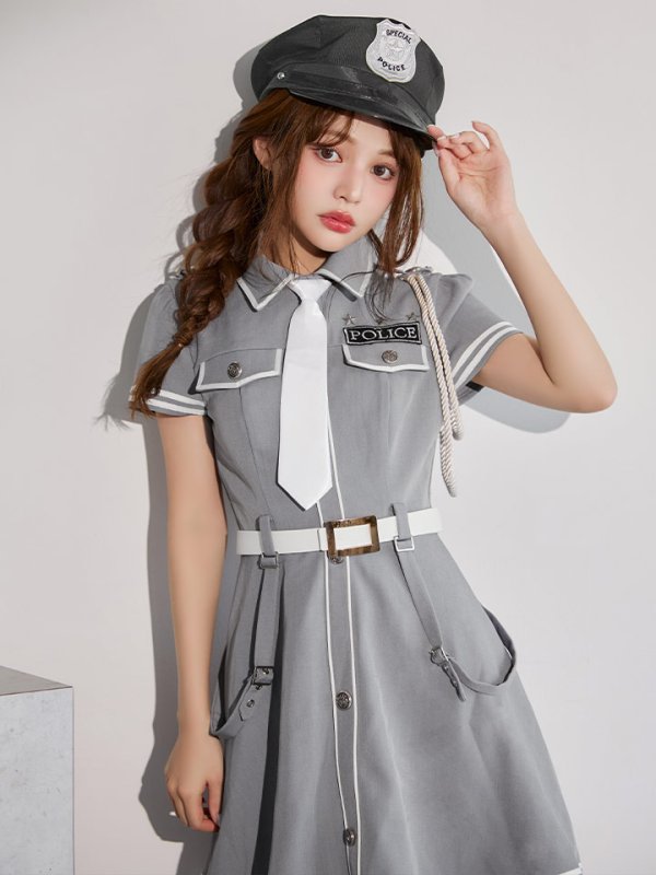 モデル：吉木千沙都 身長：158cm　着用サイズ：Sサイズ