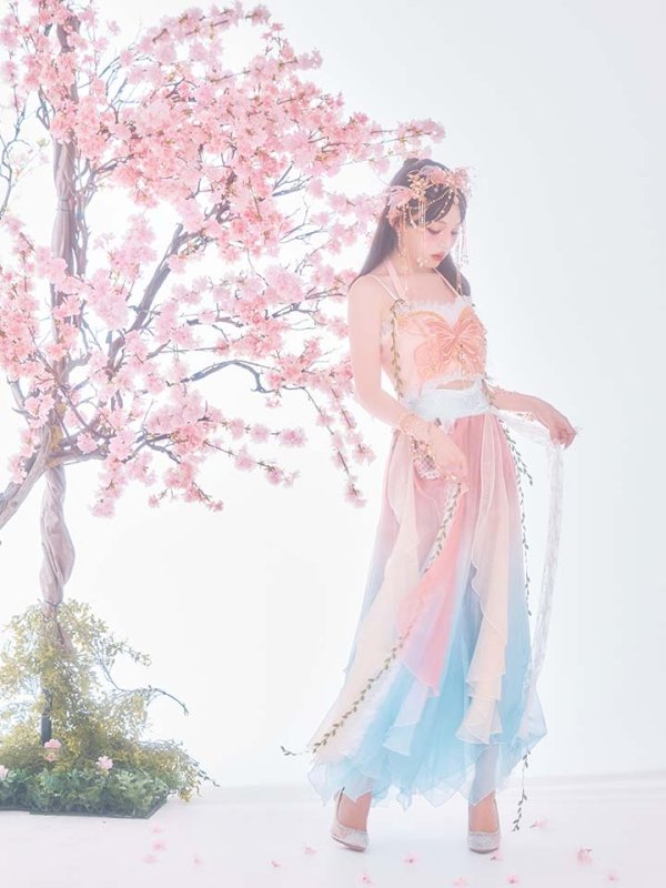 モデル：吉木千沙都（ちぃぽぽ）身長：158cm　着用サイズ：Fサイズ