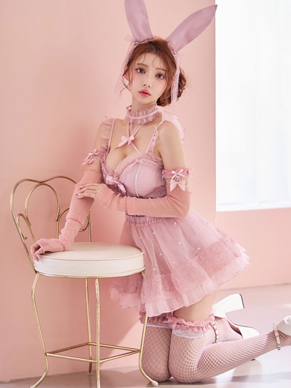 モデル:明日花キララ  身長:162cm  着用サイズ: Sサイズ