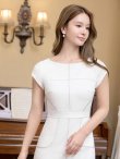 ホワイト モデル：Aoli　身長：162cm 着用サイズ：7号(Sサイズ)