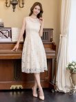 画像6: XS-Lサイズあり 【GINZA COUTURE/銀座クチュール】総レース/ パイピング/ ラインデザイン/ Aライン/ ひざ丈/ ノースリーブ/ ワンピース/ ミディアムドレス/ キャバドレス[OF2] (6)
