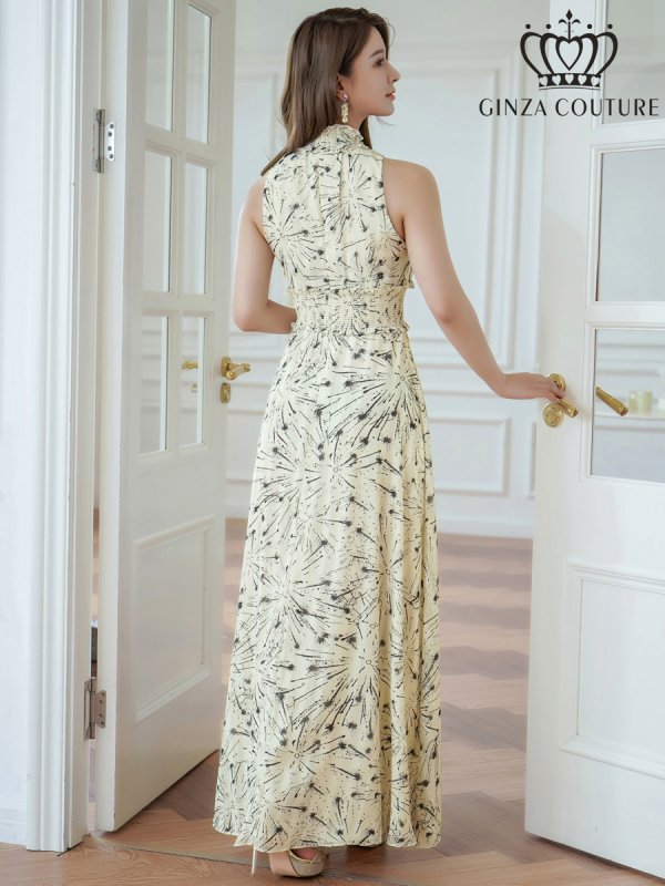 ベージュ モデル:Aoli 身長:162cm 着用サイズ:Sサイズ(7号)