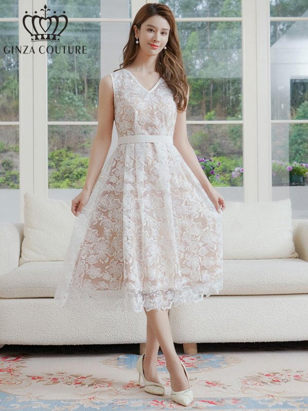 ホワイト　モデル：Aoli　身長：162cm 着用サイズ：7号(Sサイズ)