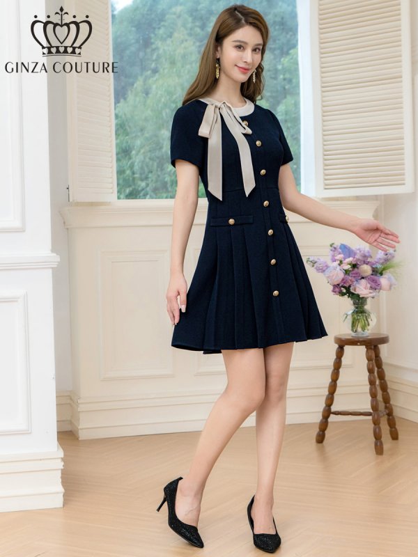 ネイビー モデル：Aoli　身長：162cm 着用サイズ：7号(Sサイズ)