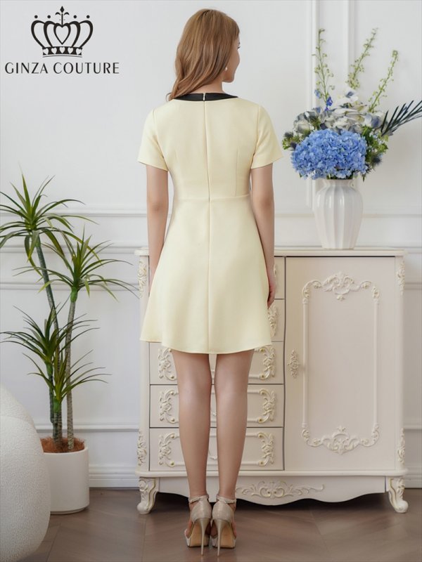 イエロー モデル：Aoli　身長：162cm 着用サイズ：7号(Sサイズ)