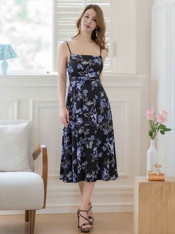 ブラックｘパープル　モデル：Aoli　身長：162cm　着用サイズ：7号(Sサイズ)