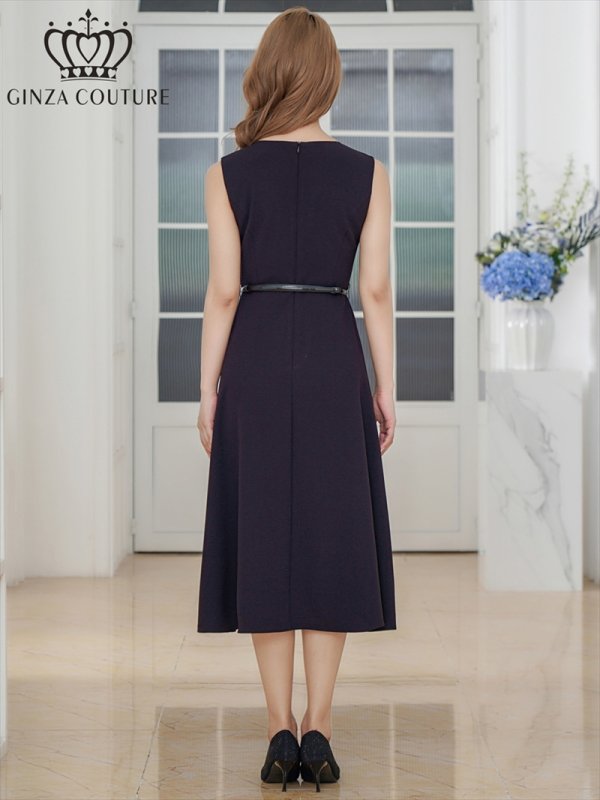 ブラックxホワイト モデル：Aoli　身長：162cm 着用サイズ：7号(Sサイズ)