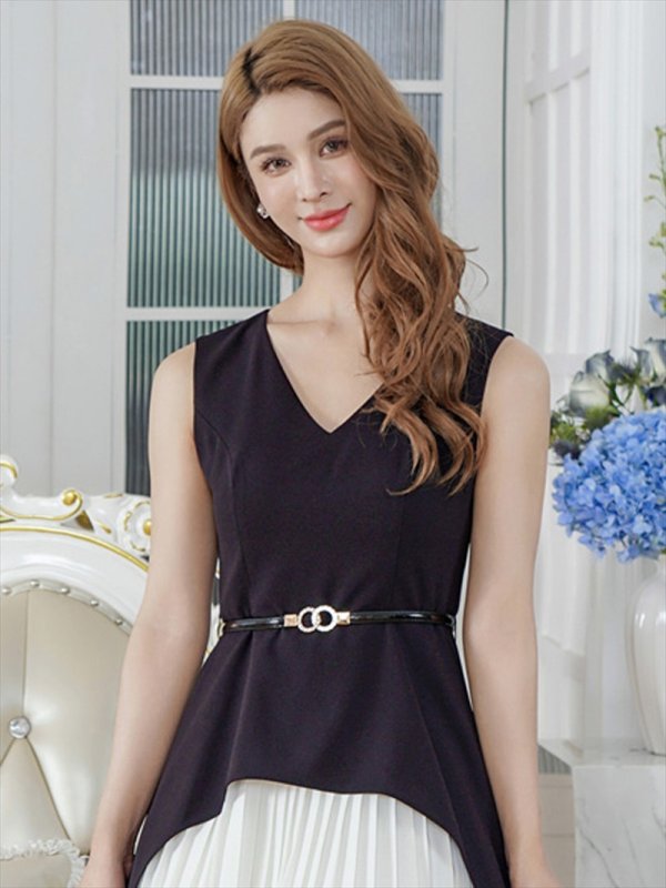 ブラックxホワイト モデル：Aoli　身長：162cm 着用サイズ：7号(Sサイズ)