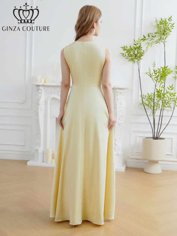 イエロー モデル：Aoli　身長：162cm 着用サイズ：7号(Sサイズ)