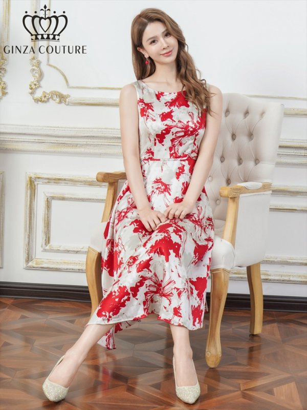 ホワイトxレッド　モデル：Aoli　身長：162cm 着用サイズ：7号(Sサイズ)