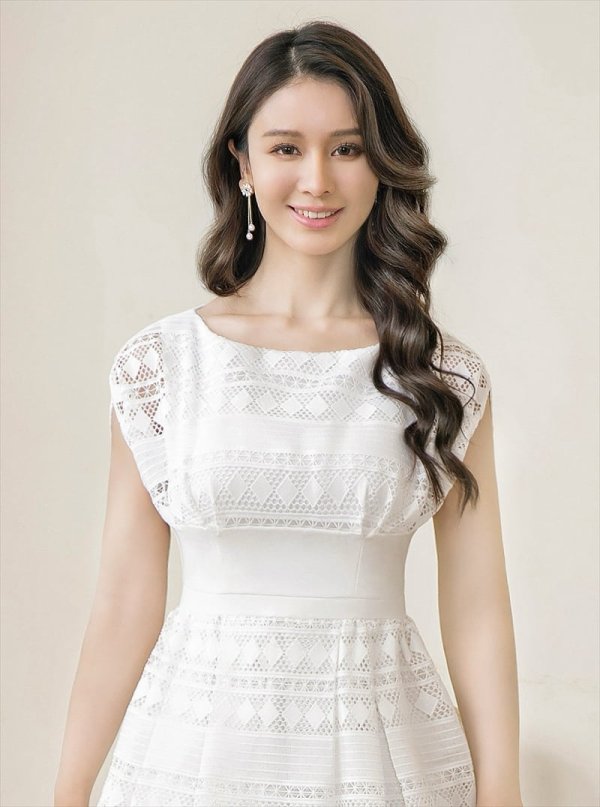 画像11: XSサイズあり【ERUKEI エルケイ】フレンチスリーブ/ ケミカルレース/ ボートネック/ Aライン/ フレア/ ワンピース/ ミディアムドレス/ キャバドレス[OF2] (11)