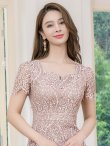 ベージュ　モデル：Aoli　身長：162cm　着用サイズ：7号(Sサイズ)