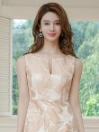 ピンク モデル：Aoli　身長：162cm　着用サイズ：7号(Sサイズ)着用