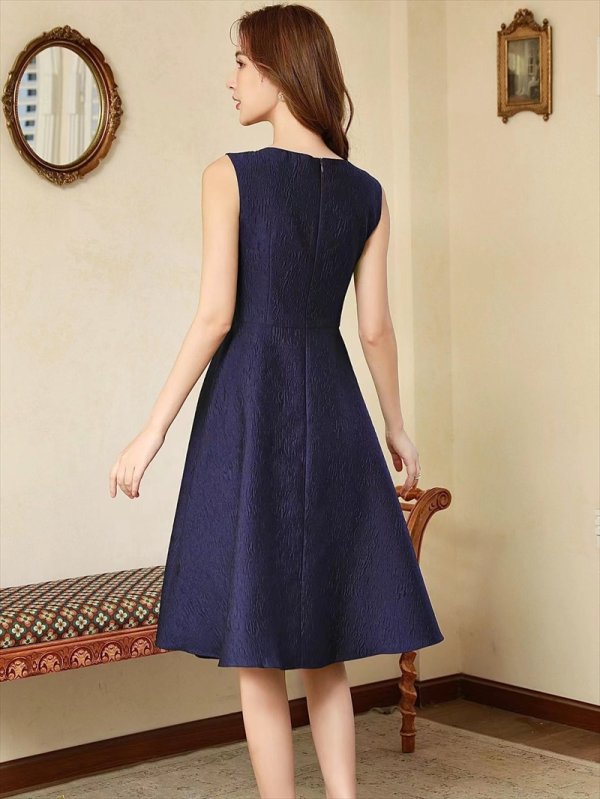 画像3: XSサイズあり【ERUKEI エルケイ】ワンカラー/ ノースリーブ/ ワンピース/ フレア/ ミディアムドレス/ キャバドレス[OF2] (3)