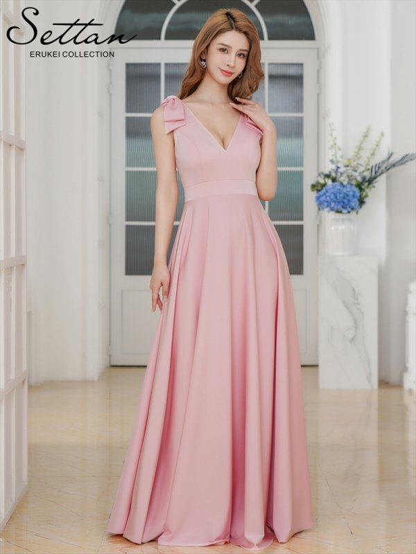 モデル：Aoli　身長：162cm 着用サイズ：7号(Sサイズ)