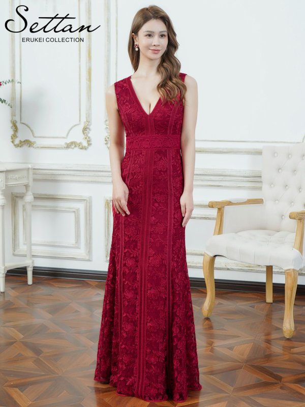 レッド　モデル：Aoli　身長：162cm 着用サイズ：7号(Sサイズ)