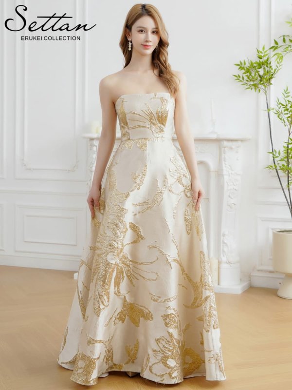 ベージュxゴールド　モデル：Aoli　身長：162cm　着用サイズ：7号(Sサイズ)