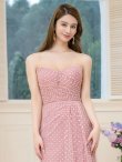 ピンク×ホワイト　モデル：Aoli　身長：162cm　着用サイズ：7号(Sサイズ)